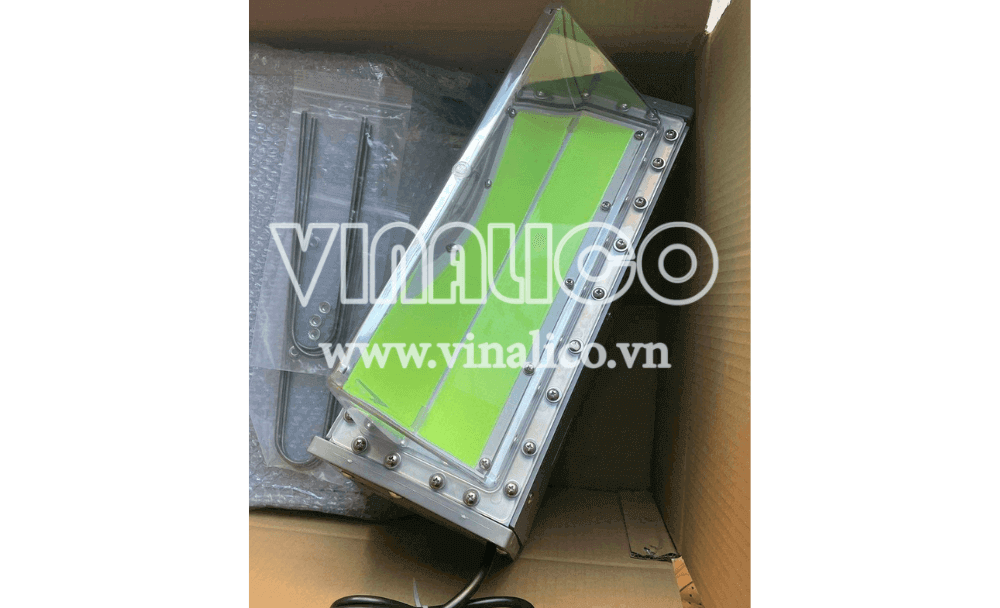 Lưu ý khi lựa chọn thiết bị đèn LED cho tàu thuyền